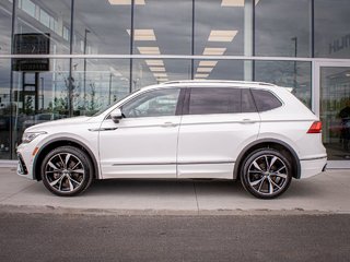 2022 Volkswagen Tiguan Highline R-Line in Saint-Jérôme, Quebec - 2 - w320h240px