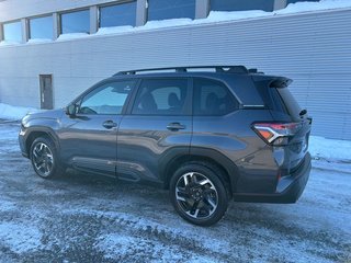 2026 Subaru Forester Limited in Charlemagne, Quebec - 3 - w320h240px