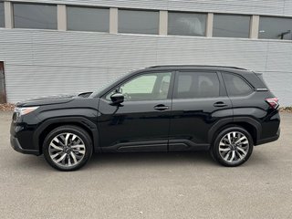 Subaru Forester Premier 2026 à Charlemagne, Québec - 2 - w320h240px