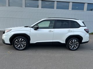 Subaru Forester Premier 2026 à Charlemagne, Québec - 2 - w320h240px