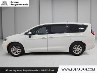 Chrysler Passenger Vans Pacifica Touring 2023 à Rouyn-Noranda, Québec - 5 - w320h240px
