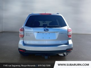 2016 Subaru Forester i Convenience in Rouyn-Noranda, Quebec - 3 - w320h240px