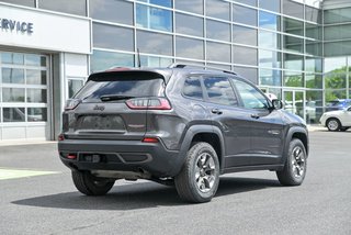 2019 Jeep Cherokee Trailhawk, Bancs chauffants et en cuir in Sainte-Julie, Quebec - 6 - w320h240px