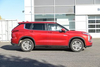 2023 Mitsubishi Outlander PHEV ES, Sièges Chauffants, Carplay, Hybrid in Sainte-Julie, Quebec - 3 - w320h240px