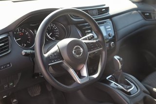 Nissan Rogue S AWD, Siéges Chaffants, Mode Sport 2017 à Sainte-Julie, Québec - 6 - w320h240px