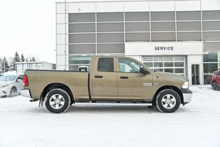 2015 Ram 1500 ST in Sainte-Julie, Quebec - 5 - w320h240px