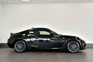 Subaru BRZ Sport-tech Manuelle Carplay Ultra Suede Mags 2023 à Sainte-Julie, Québec - 5 - w320h240px