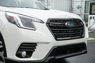 2023 Subaru Forester Tourisme Carplay Volant chauffant Toit pano in Sainte-Julie, Quebec - 2 - w320h240px