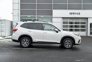 2023 Subaru Forester Tourisme Carplay Volant chauffant Toit pano in Sainte-Julie, Quebec - 5 - w320h240px