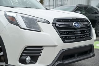 2023 Subaru Forester Limited,Carplay,Toit ouvrant,Volant chauffant in Sainte-Julie, Quebec - 2 - w320h240px