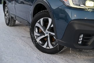 Subaru Outback Limited XT, Carplay, toit ouvrant 2022 à Sainte-Julie, Québec - 3 - w320h240px