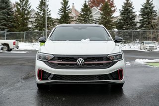 Volkswagen Jetta GLI Manuelle, Système de son Beats, Cuir, Toit ouvrant 2024 à Sainte-Julie, Québec - 4 - w320h240px