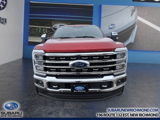 Ford Super Duty F-350 SRW King Ranch cabine 6 places 4RM caisse de 6,75 pi 2023 à New Richmond, Québec - 3 - w320h240px