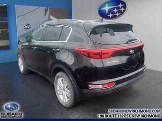 2018 Kia Sportage LX in New Richmond, Quebec - 4 - w320h240px