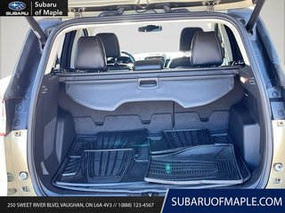 2014 Ford Escape Titanium - AWD in Vaughan, Ontario - 6 - w320h240px