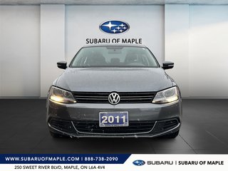 2011  Jetta Trendline 2.0 6sp w/Tip in Vaughan, Ontario - 2 - w320h240px