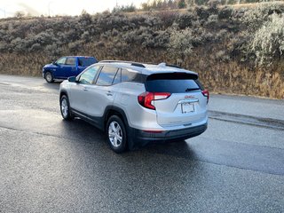 2022 GMC Terrain SLE in Kamloops, British Columbia - 4 - w320h240px