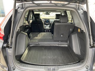 2018 Honda CR-V Touring in Kamloops, British Columbia - 4 - w320h240px