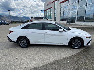 2025 Hyundai Elantra Preferred in Kamloops, British Columbia - 2 - w320h240px