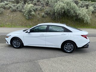 2025 Hyundai Elantra Preferred in Kamloops, British Columbia - 6 - w320h240px