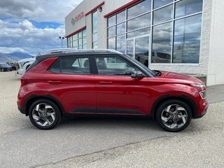 2022 Hyundai Venue Urban in Kamloops, British Columbia - 2 - w320h240px