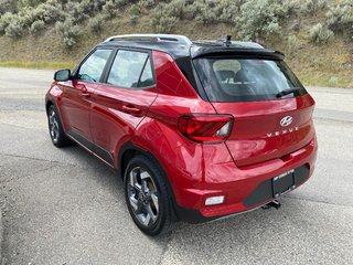2022 Hyundai Venue Urban in Kamloops, British Columbia - 5 - w320h240px