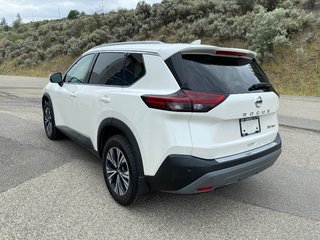 2021 Nissan Rogue SV AWD in Kamloops, British Columbia - 5 - w320h240px