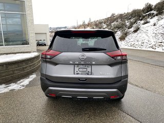 2023 Nissan Rogue SL in Kamloops, British Columbia - 4 - w320h240px