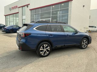 2022 Subaru Outback Limited in Kamloops, British Columbia - 2 - w320h240px
