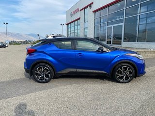 2022 Toyota C-HR in Kamloops, British Columbia - 2 - w320h240px