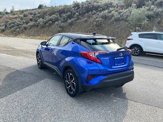 2022 Toyota C-HR in Kamloops, British Columbia - 4 - w320h240px