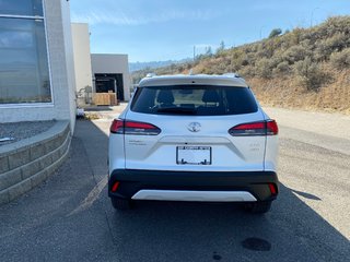 2023 Toyota COROLLA CROSS XLE in Kamloops, British Columbia - 4 - w320h240px