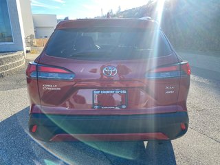 2024 Toyota Corolla Cross XLE in Kamloops, British Columbia - 5 - w320h240px
