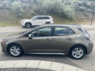 2019 Toyota Corolla Hatchback SE in Kamloops, British Columbia - 6 - w320h240px