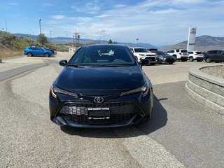 2020 Toyota Corolla Hatchback SE in Kamloops, British Columbia - 2 - w320h240px