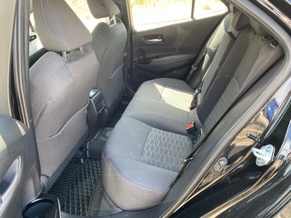2020 Toyota Corolla Hatchback SE in Kamloops, British Columbia - 6 - w320h240px