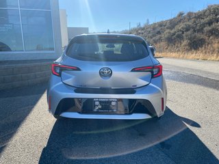 2024 Toyota Corolla Hatchback SE in Kamloops, British Columbia - 5 - w320h240px