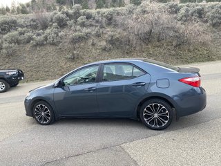 2015 Toyota Corolla S in Kamloops, British Columbia - 6 - w320h240px