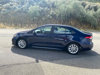 2020 Toyota Corolla SE in Kamloops, British Columbia - 6 - w320h240px