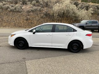 2022 Toyota Corolla LE in Kamloops, British Columbia - 6 - w320h240px
