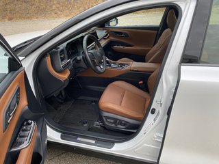2025 Toyota Crown Signia Limited in Kamloops, British Columbia - 6 - w320h240px