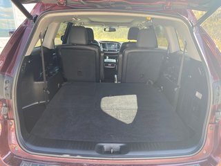 2015 Toyota Highlander Limited in Kamloops, British Columbia - 4 - w320h240px