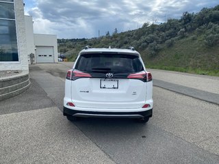 2017 Toyota RAV4 SE AWD in Kamloops, British Columbia - 4 - w320h240px