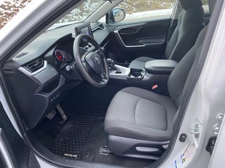 2020 Toyota RAV4 LE in Kamloops, British Columbia - 7 - w320h240px