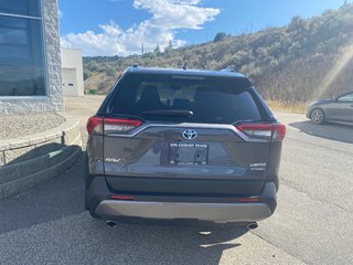 2021 Toyota RAV4 Hybrid Limited in Kamloops, British Columbia - 4 - w320h240px