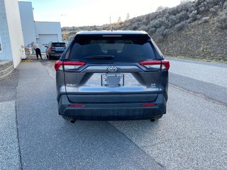 2022 Toyota RAV4 LE in Kamloops, British Columbia - 4 - w320h240px