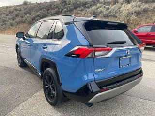 2022 Toyota RAV4 Hybrid XSE in Kamloops, British Columbia - 5 - w320h240px