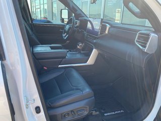 2025 Toyota Sequoia Platinum in Kamloops, British Columbia - 5 - w320h240px