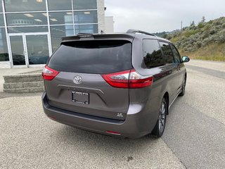 2020 Toyota Sienna LE in Kamloops, British Columbia - 4 - w320h240px