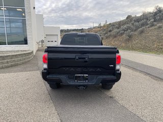 2020 Toyota Tacoma Sport Premium in Kamloops, British Columbia - 4 - w320h240px